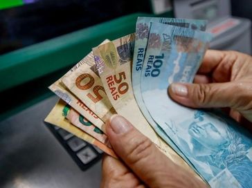 Salários de junho caem nesta terça antes do São João em Alagoas