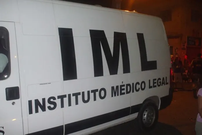 Corpo de mulher é encontrado em apartamento após sete dias sem ir ao trabalho