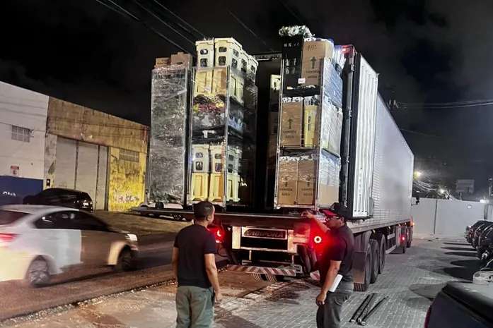 Sefaz flagra carga de flores sem nota avaliada em R$ 104 mil