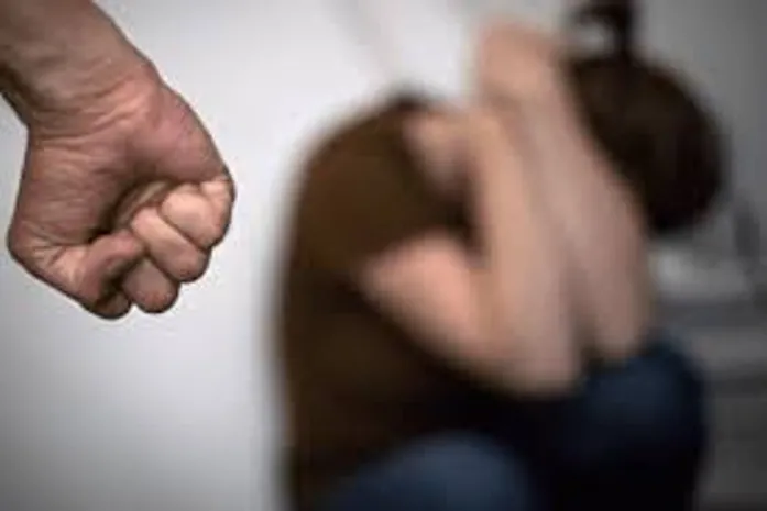 Mestre de jiu-jitsu e lutador de boxe é preso suspeito de agredir companheira em Maceió