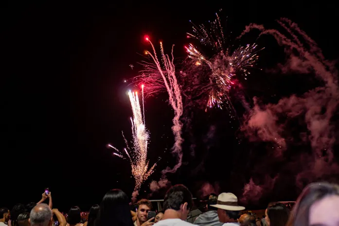 Réveillon de Paripueira ganha destaque internacional como exemplo de festa inclusiva