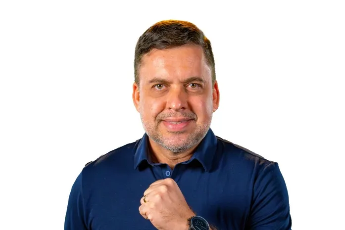 “Da indignação para a ação”: Alex Brandão entra na corrida pela Câmara dos Deputados