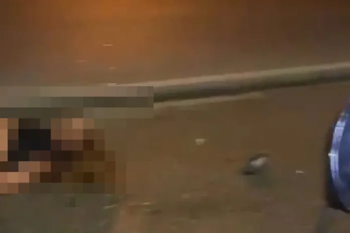 Mulher é atropelada por motocicleta e fica ferida na BR-104, em Rio Largo