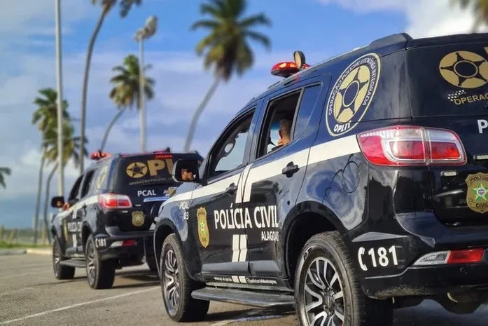 Motorista embriagado provoca acidente com três veículos em Maceió
