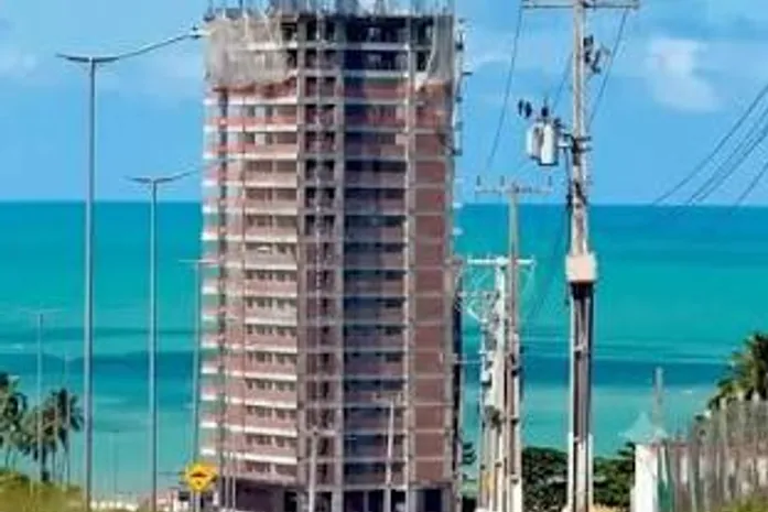 MP recorre para endurecer licenças de espigões em Maceió