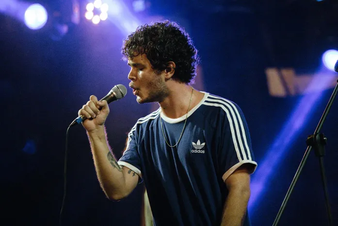 Bandas azul azul e Cor dos Olhos impulsionam cena musical alagoana com discos inéditos e shows na capital