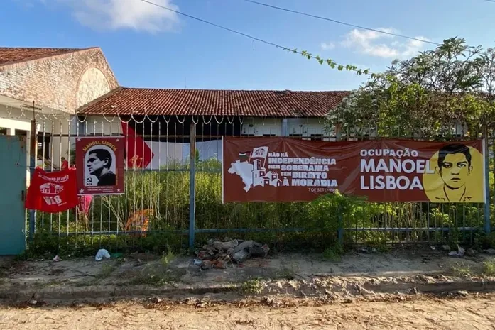 Justiça Federal visita ocupação Manoel Lisboa e busca solução para disputa por prédio do INSS em Maceió
