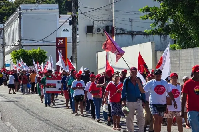 MST mantém acampamento em Maceió contra o despejo de 5 mil famílias