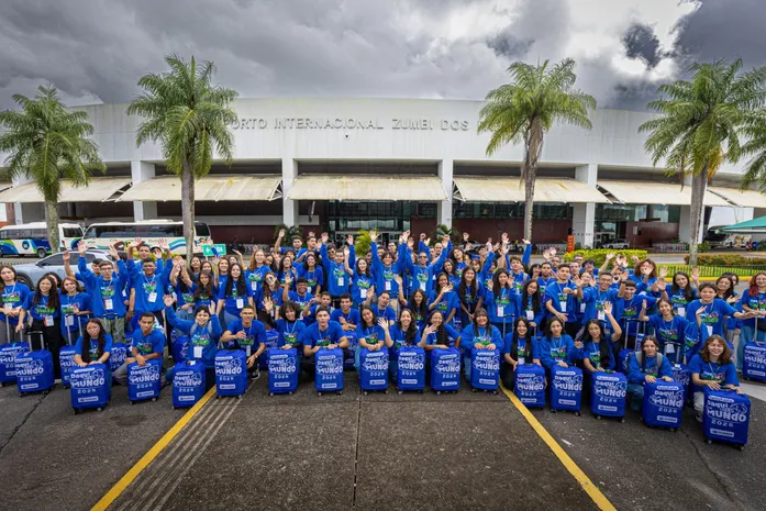 Daqui Pro Mundo: alunos embarcam após cerimônia de despedida nesta quinta-feira