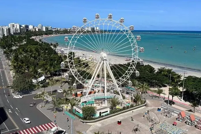 Roda-Gigante da Pajuçara: veja preços e opções de ingressos