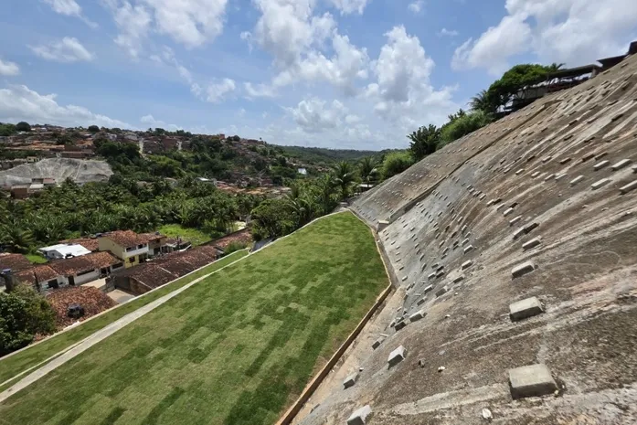 Prefeitura de Maceió conclui obras de contenção definitiva em mais seis encostas