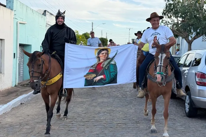 Bandos da Tapera renovam tradição centenária em Anadia