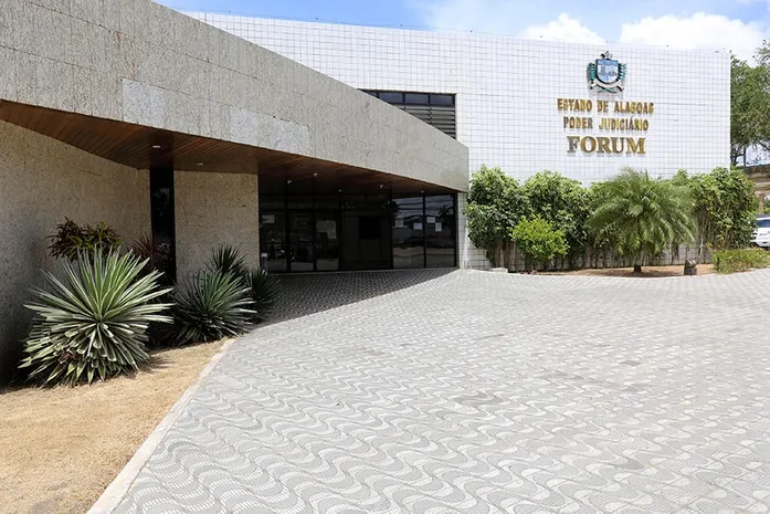 Acusado de matar quatro jovens em Arapiraca vai a júri nesta terça-feira