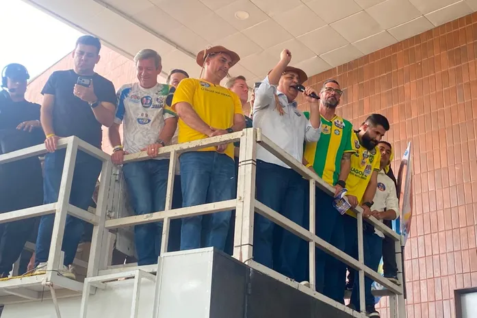 Alfredo Gaspar critica governo Lula em ato com Flávio Bolsonaro em Alagoas
