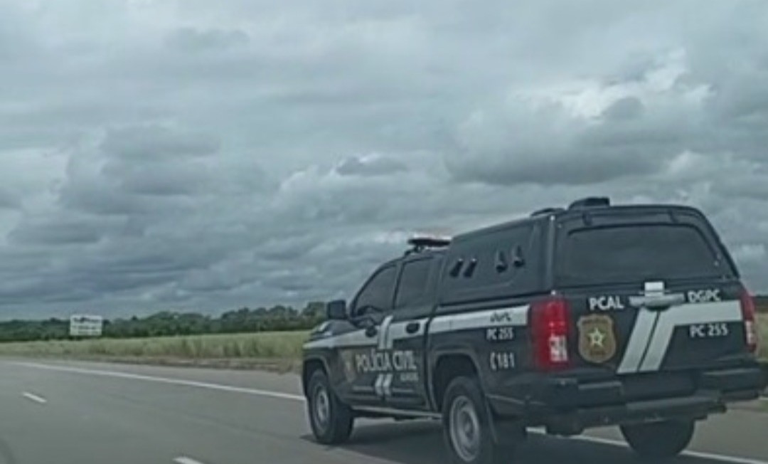 Polícia prende suspeito de homicídio e ligação com facção em Anadia