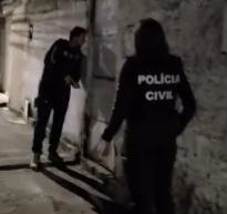 Idosa de 70 anos é presa em operação contra homicídios em AL