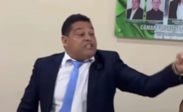 Discussão entre vereadores marca sessão na Câmara de Novo Lino