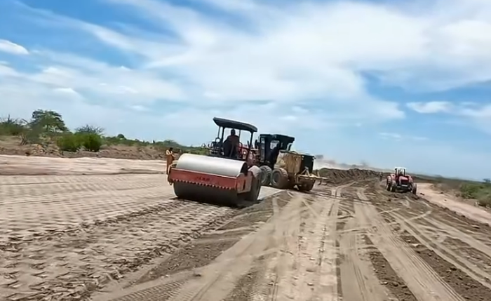 Anel Viário de Delmiro Gouveia tem obra adiada por mais 300 dias