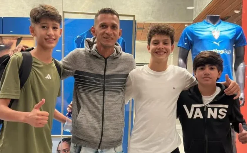 Três jovens de Alagoas participam de avaliação nas categorias de base do Palmeiras