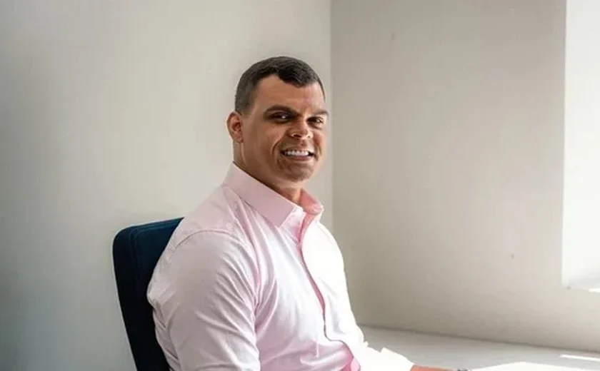 Após cobrança, Semed retoma reforma de quadra em escola de Maceió
