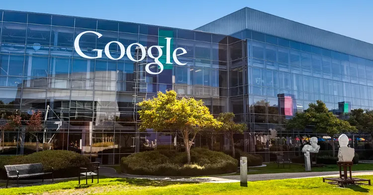 Google lança Modo IA no Brasil com respostas geradas por inteligência artificial