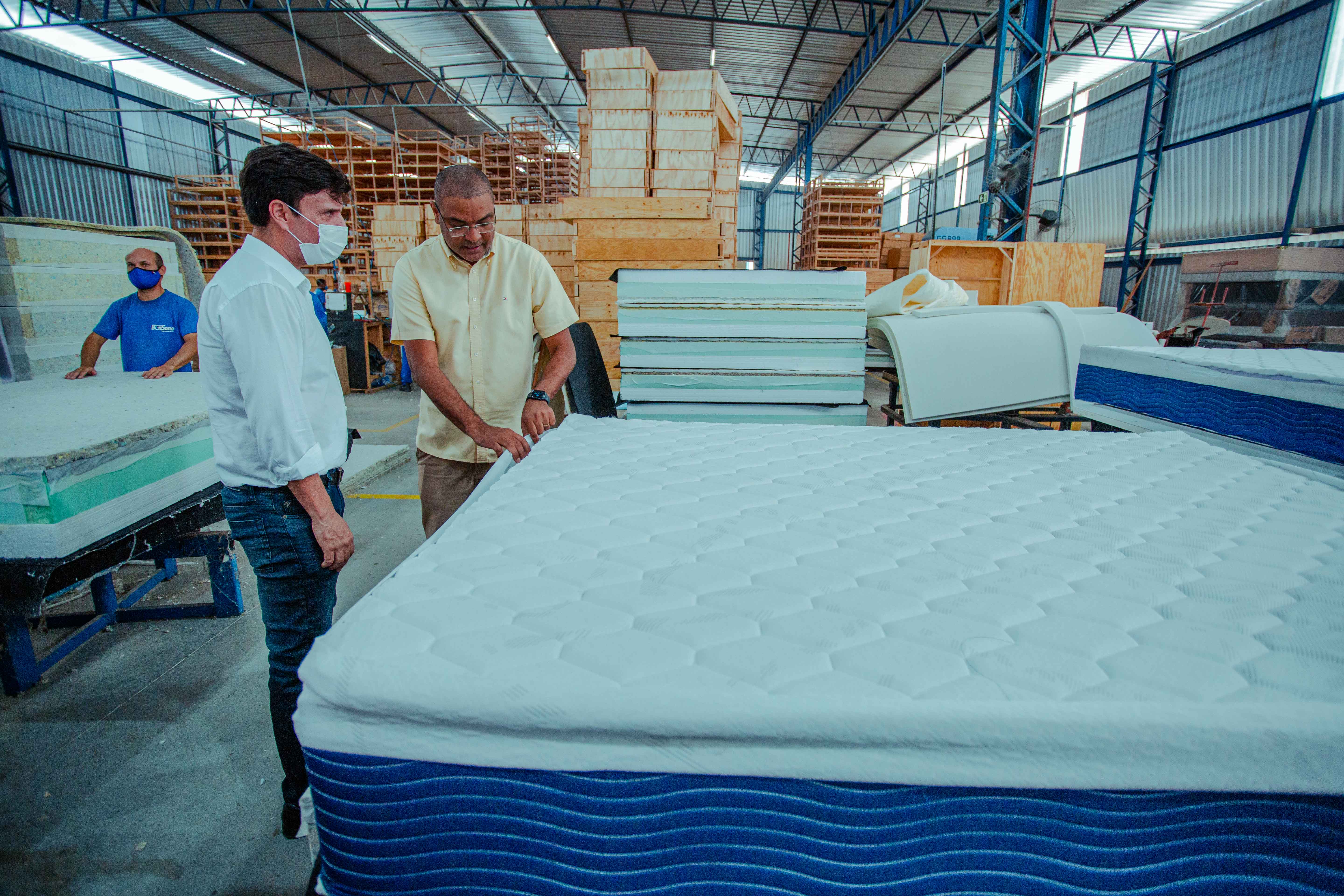 Secretário do Desenvolvimento Econômico realiza visita técnica no Núcleo Industrial Bernardo Oiticica