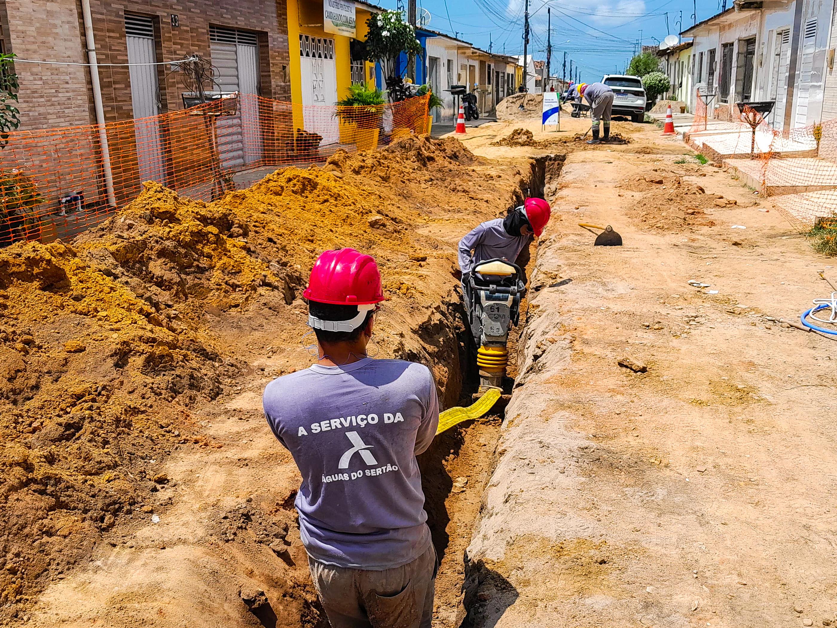 Seis cidades do interior de Alagoas passam por obras de implantação de redes de saneamento esta semana