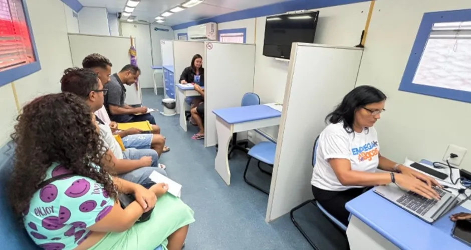 Sine Maceió abre 543 vagas de emprego; Seleção em destaque paga até R$ 2,3 mil e oferece pacote de realocação