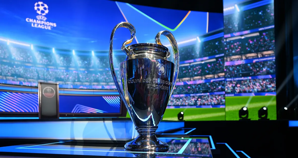 UEFA realiza sorteio e define confrontos da nova fase de liga da Champions League