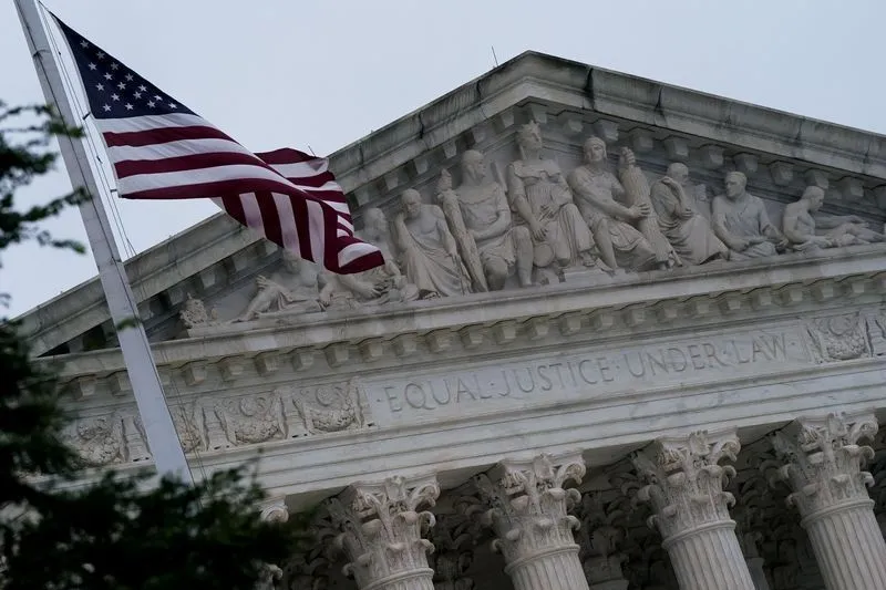 Trump recorre à Suprema Corte contra tratamentos para presos trans