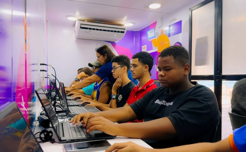 Tech Massa oferece cursos gratuitos no Benedito Bentes e Rio Novo