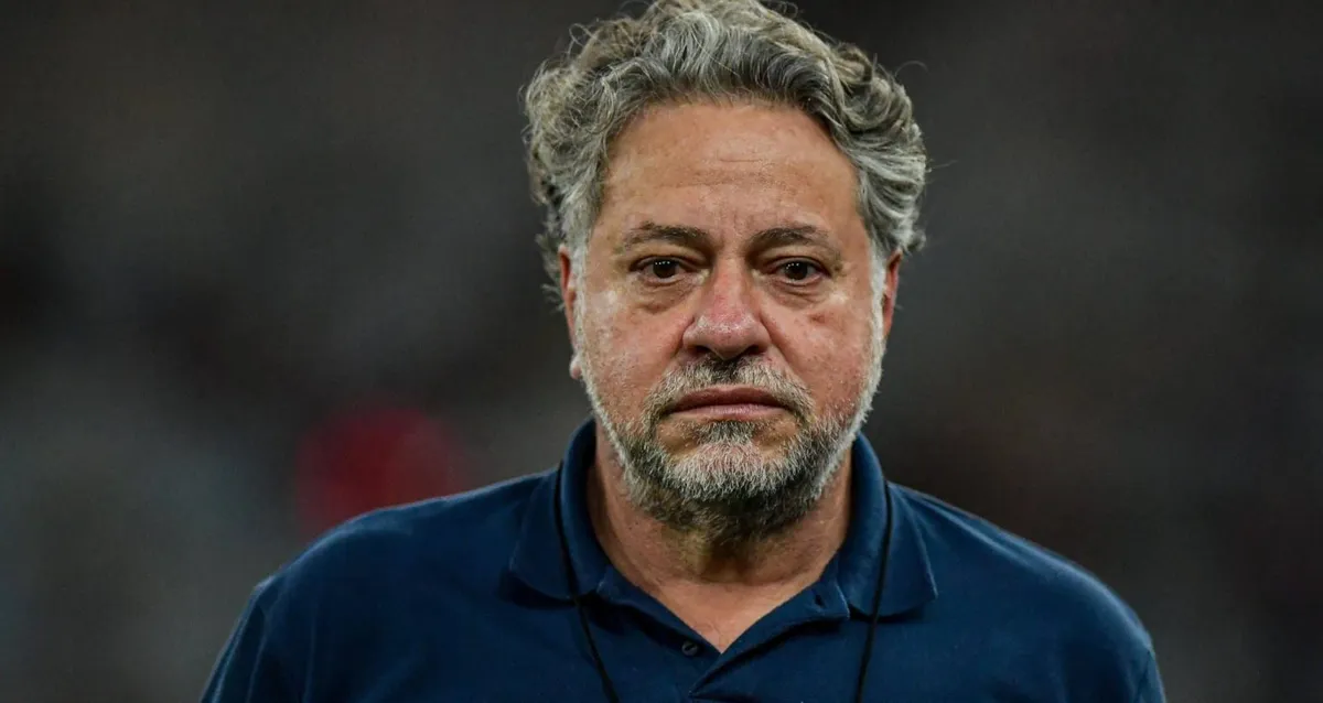 Testemunhas afirmam que Casares retirava R$ 100 mil mensais dos cofres do clube