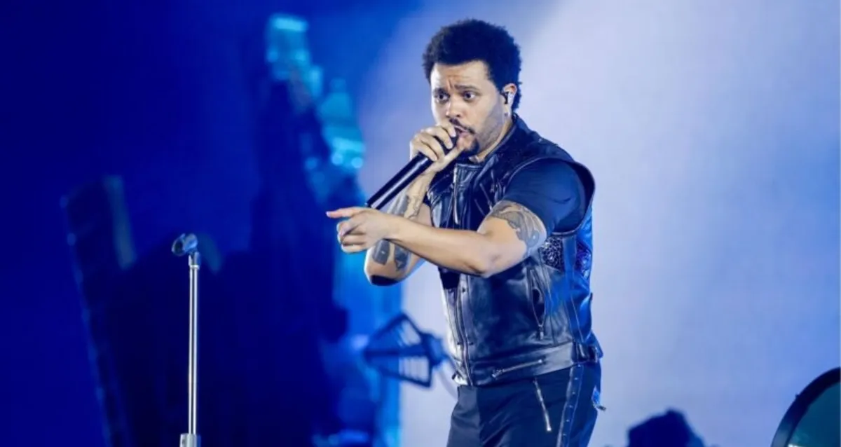 The Weeknd desiste da aposentadoria e promete seguir na música