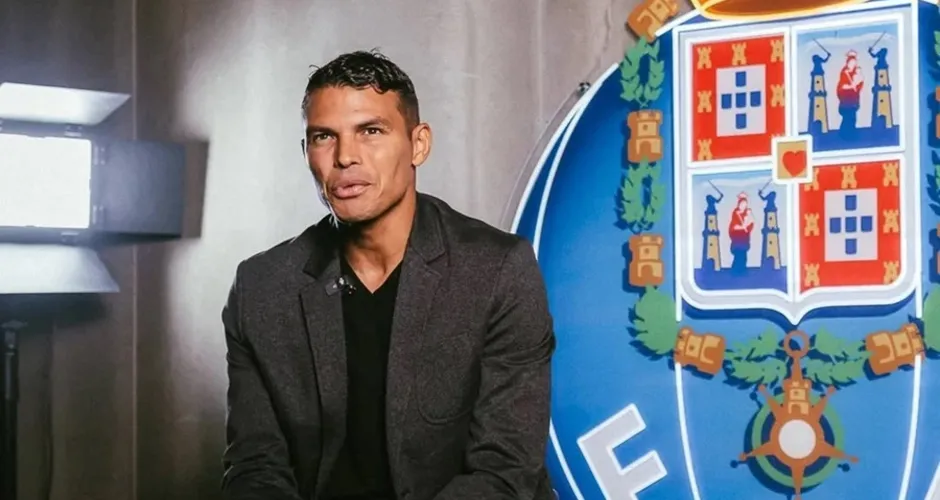 Thiago Silva anuncia despedida do Porto após cinco meses de contrato