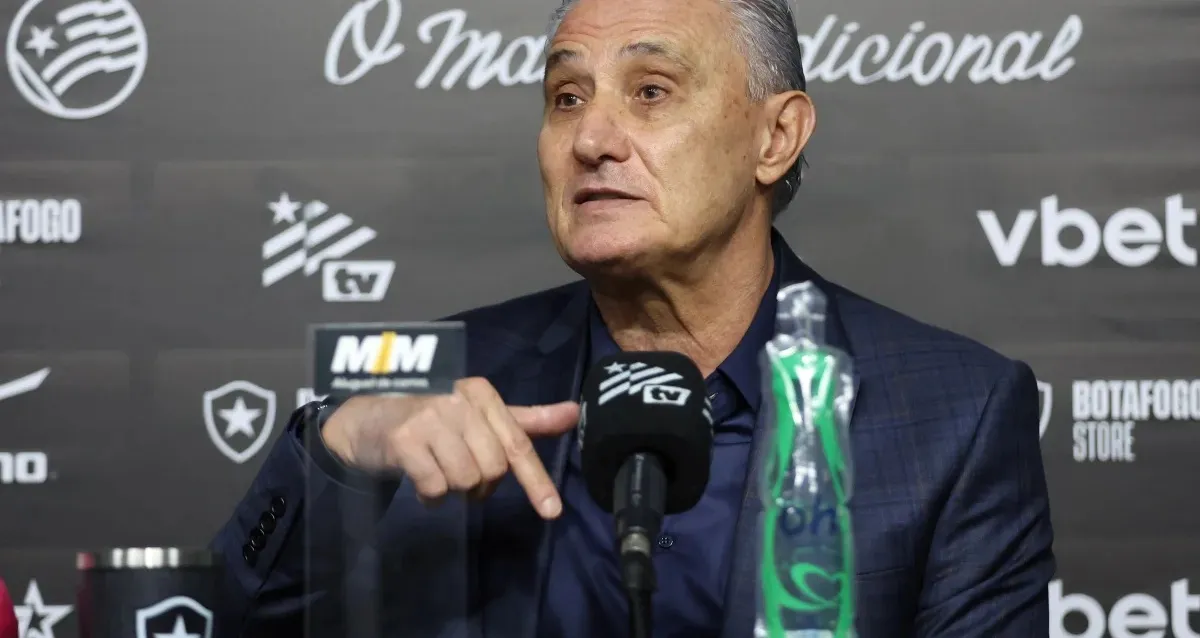 Tite é apresentado no Botafogo e fala sobre adaptação ao elenco