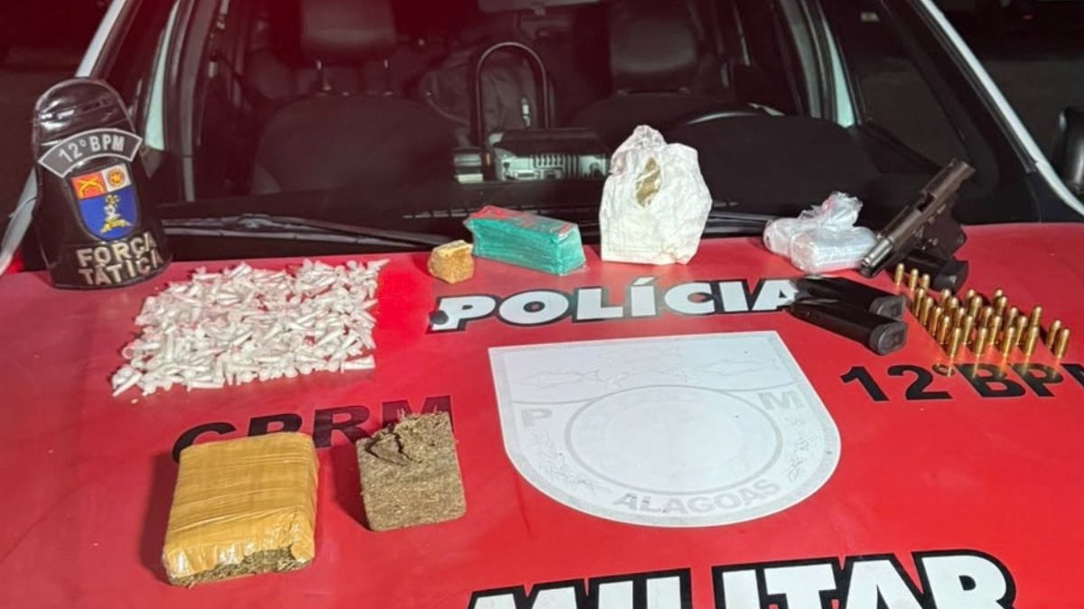 Dupla é presa com drogas, pistola e munições na Cidade Universitária