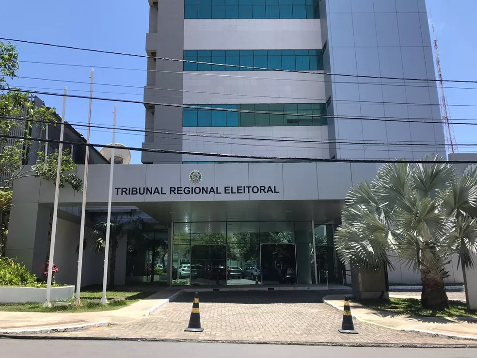TRE barra fakenews, deepfakes com IA e suspende pesquisa irregular em Alagoas