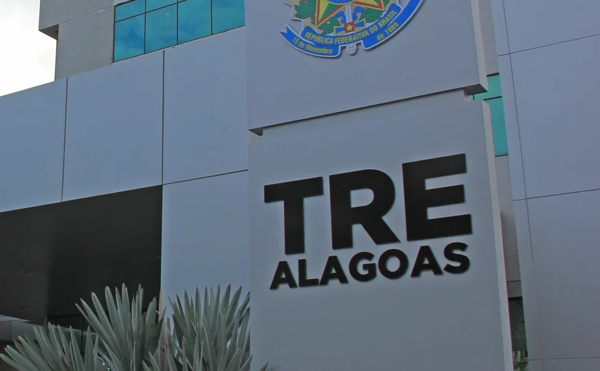 TRE/AL transfere feriado do Dia do Servidor Público para a próxima segunda-feira (26)