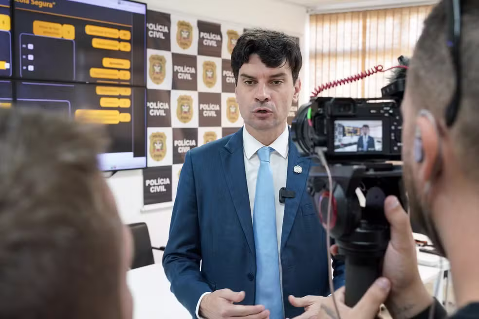 Cão Orelha: MP investiga ex-delegado-geral de SC por conduta em caso