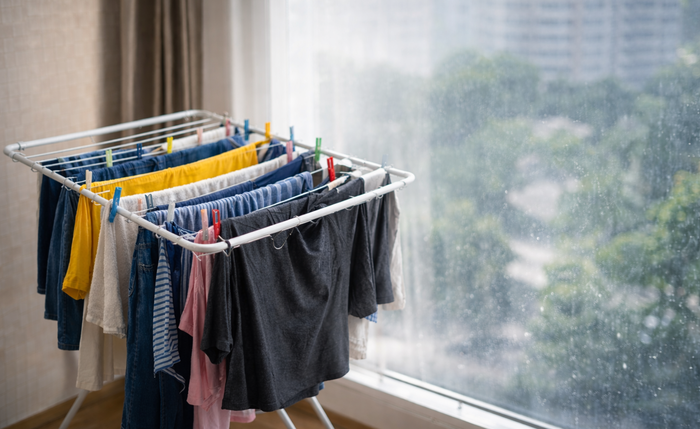 Como manter as roupas com perfume mesmo na semana de chuva
