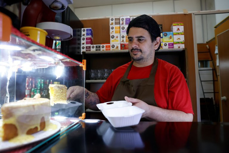 Alagoas cria 16,7 mil empregos com carteira assinada em 2025