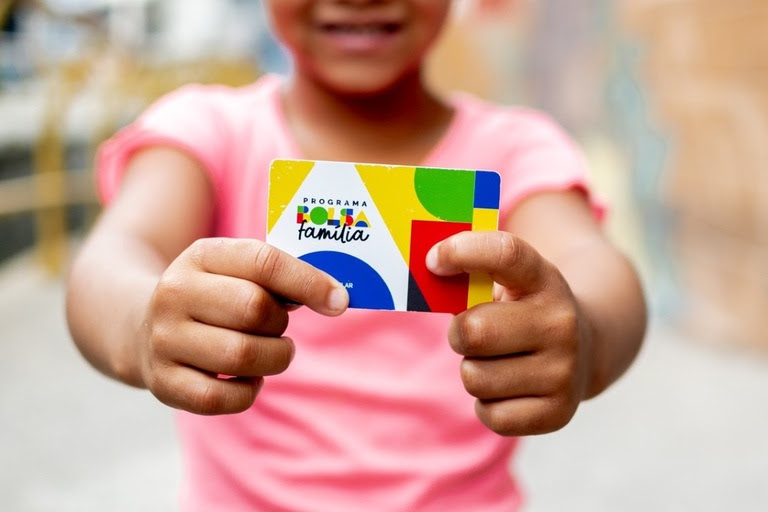 Alagoas tem mais de 500 mil famílias beneficiadas pelo Bolsa Família em abril