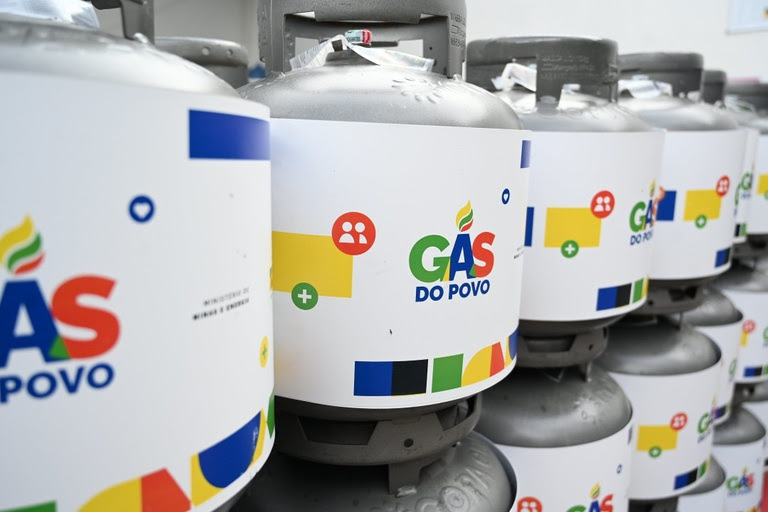 Gás do Povo alcança 15 milhões de famílias no país