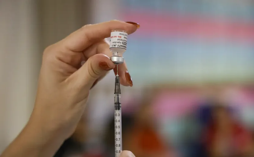 Alagoas entra em alerta para SRAG com alta de vírus em crianças e adolescentes