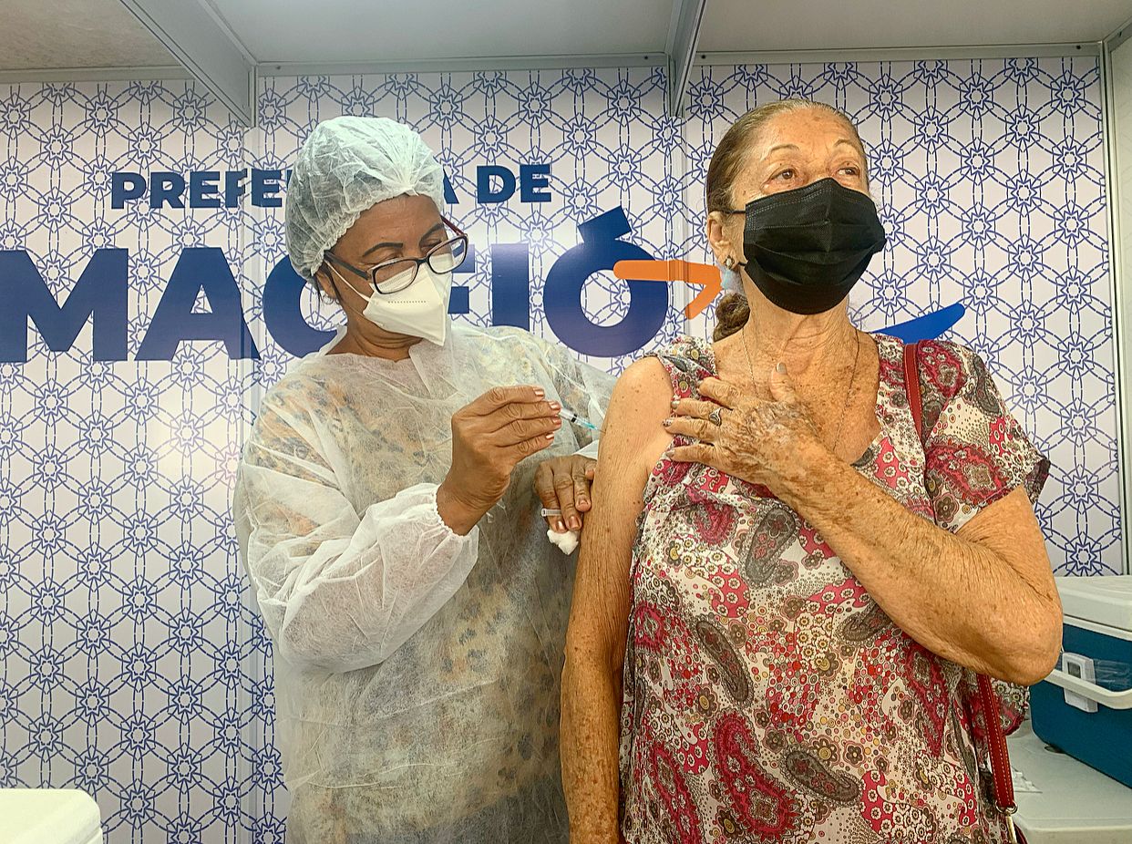 Prefeitura de Maceió descentraliza vacinação e abre 20 novos pontos a partir desta quarta (01)