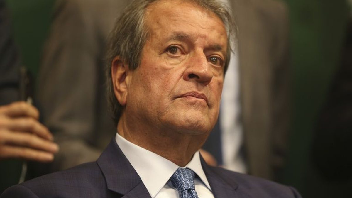 Moraes sugere retomada de inquérito contra Valdemar Costa Neto