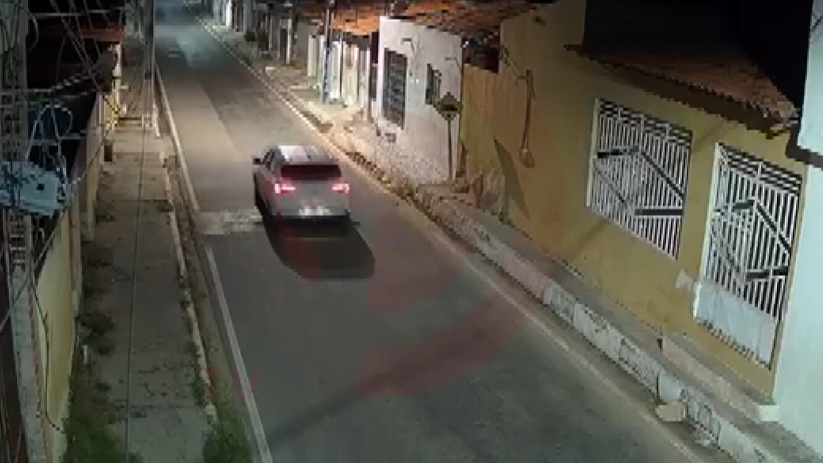 Imagens mostram trajeto de policiais antes de serem mortos em Alagoas