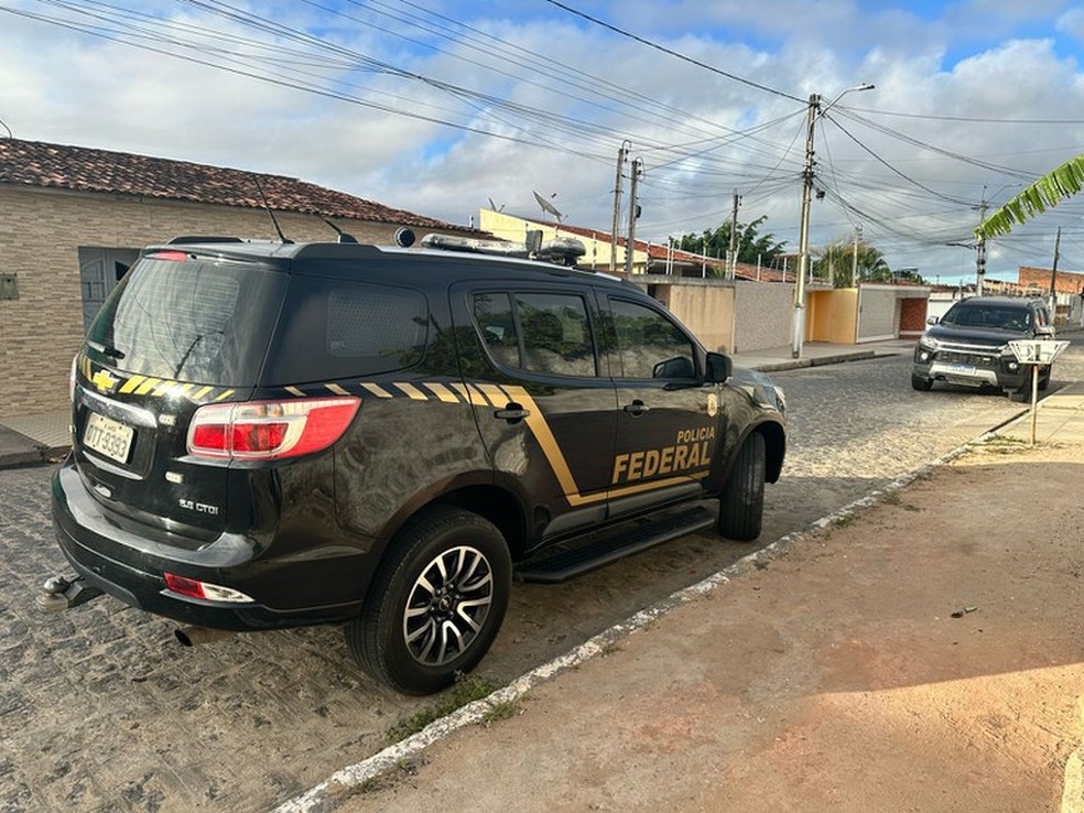 PF prende suspeito de comercializar material de abuso sexual infantil em AL