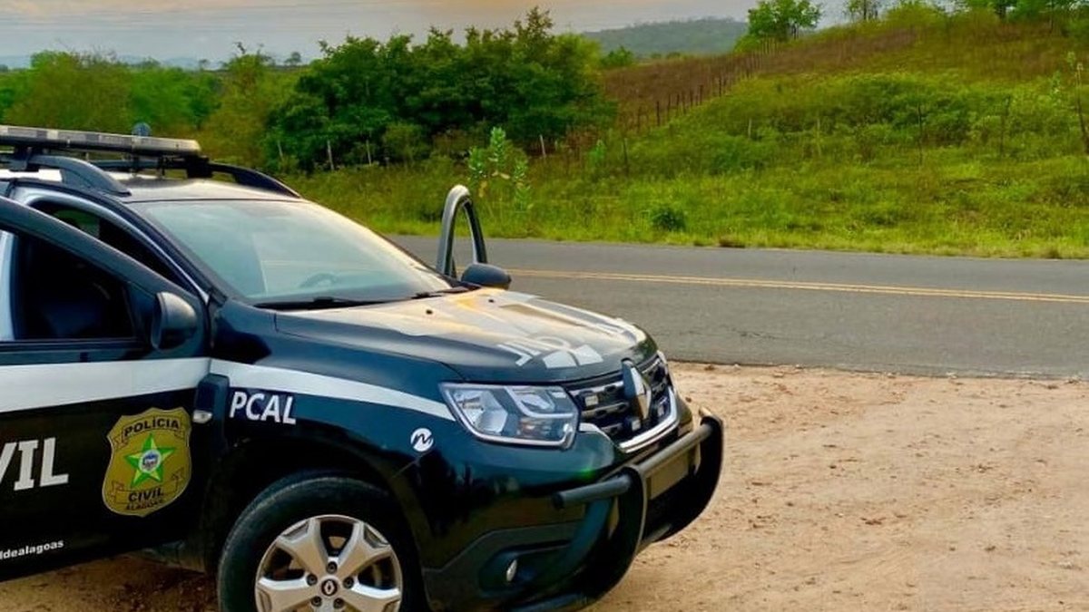 Adolescente denuncia agressão de quatro jovens durante a madrugada