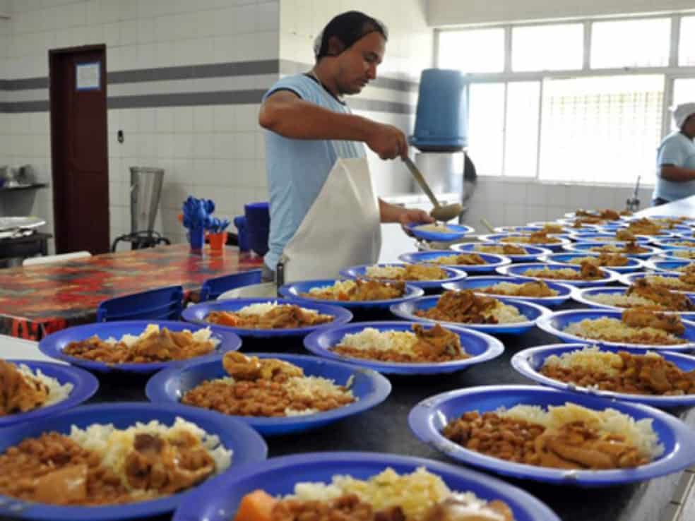 Educação realiza capacitação para novos merendeiros da rede municipal